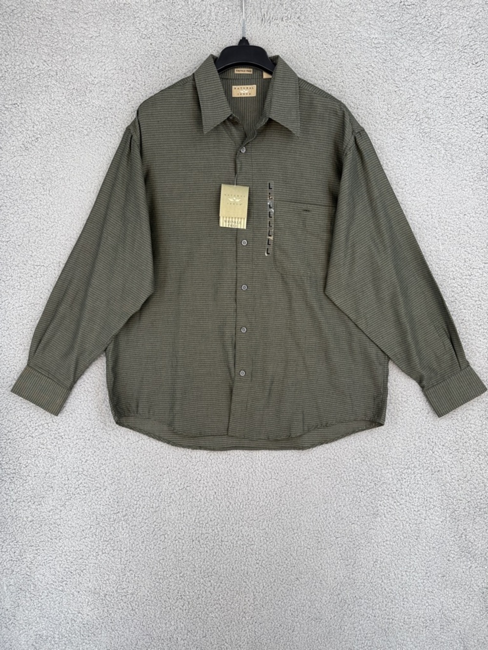 Natural Issue Men's Large long sleeve button up plaid shirt Olive Green pocket